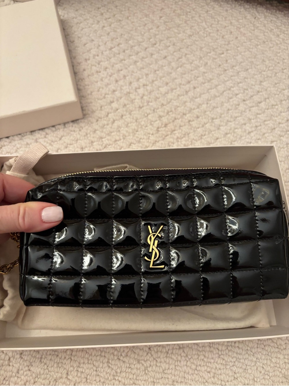 YSL cassandra patent pouch with chain in black
